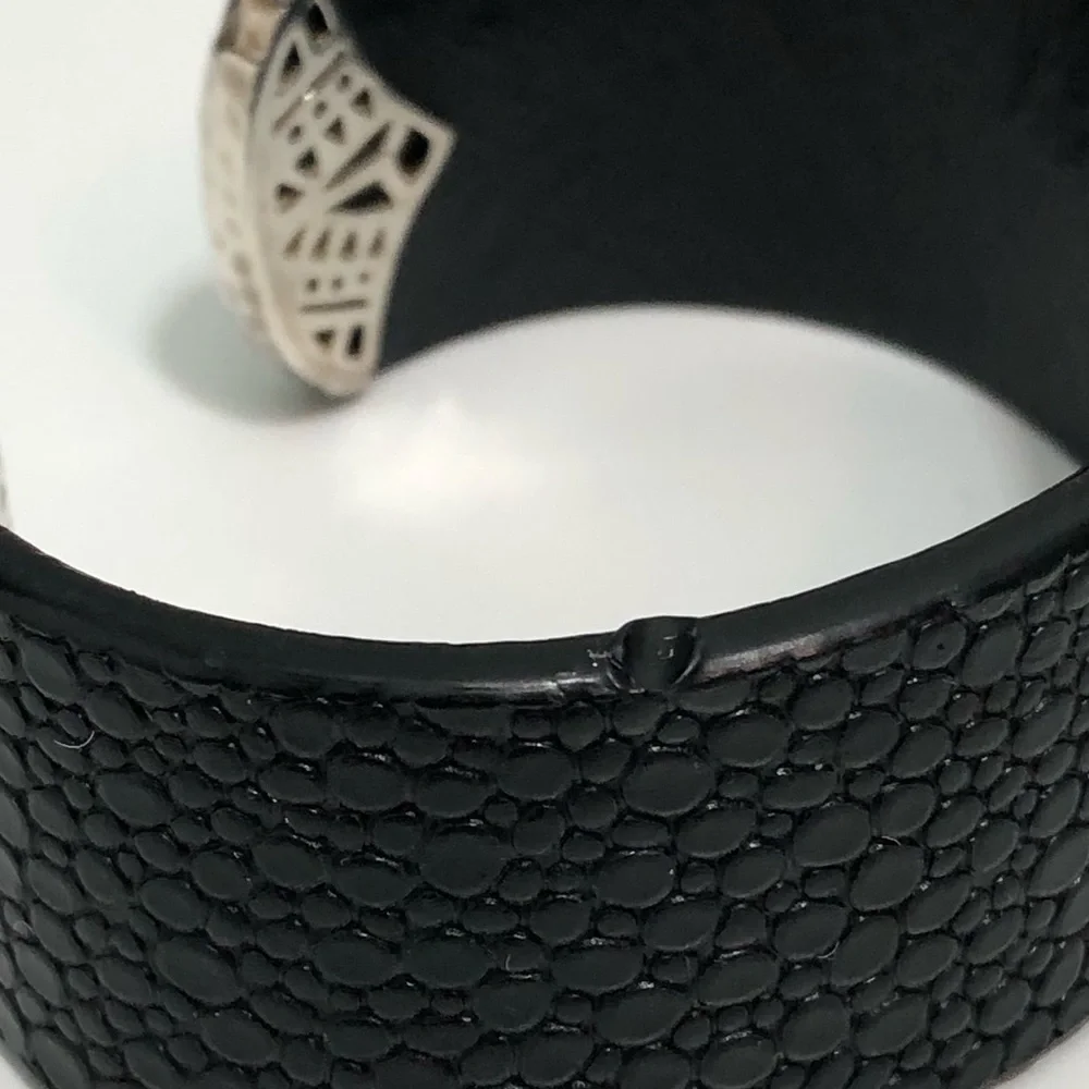 SILPADA Genuine Leather 925 Sterling Silver Sting Ray Cuff Bracelet - Picture 5 of 9